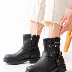 02-2013 Siyah Toka Aksesuarlı Fermuarlı Günlük Kadın Bot