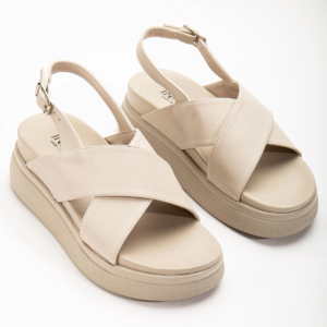 24422-1164 Bej Dolgu Topuk Kadın Sandalet