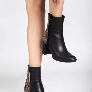 292 Siyah Yılan Desen Detaylı Fermuarlı  Yüksek Topuklu Günlük Kadın Bot