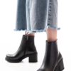 767-3020 Siyah Fermuarlı Kalın Topuklu Günlük Kadın Bot