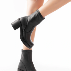 767-3040 Siyah Günlük Kalın Topuklu Kadın Bot