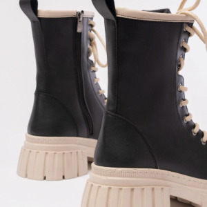 842-2961 Siyah Bağcıklı Kalın Tabanlı Fermuarlı Günlük Kadın Bot