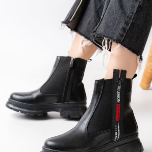 ASM-086 Siyah Fashion Aksesuarlı Fermuarlı Günlük Kadın Bot