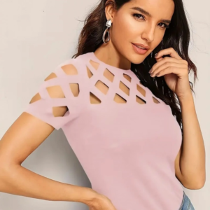 Kadın Kısa Kollu Baklava Desen Lazer Kesim Ithal Krep Bluz