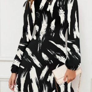 Kadın Uzun Kollu Bisiklet Yaka Desenli Kısa Krep Elbise