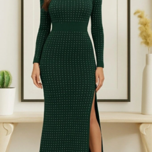 Kadın Uzun Kollu Bisiklet Yaka Taşlı Midi Kadife Elbise