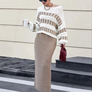 Kadın Uzun Kollu Kayık Yakalı Salaş Triko Bluz Ve Etek Ikili Takım