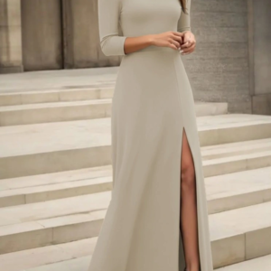 Kadın Uzun Kollu Madonna Yakalı Yırtmaç Detaylı Uzun Ithal Krep Elbise