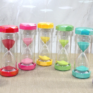 Plastik Çerçeveli Renkli 10 Dk Kum Saati