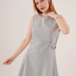 Yanları Zincir Detaylı Sıfır Kol Gri Mini Elbise