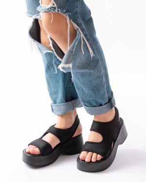 24414-573 Siyah Dalgıç Günlük Dolgu Topuk Kadın Sandalet