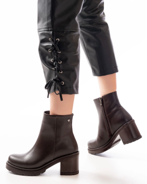 767-3020 Kahverengi Fermuarlı Kalın Topuklu Günlük Kadın Bot