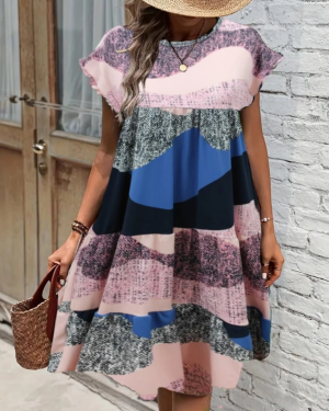 Kadın Kısa Kollu Bisiklet Yaka Kare Desenli Dalgıç Elbise