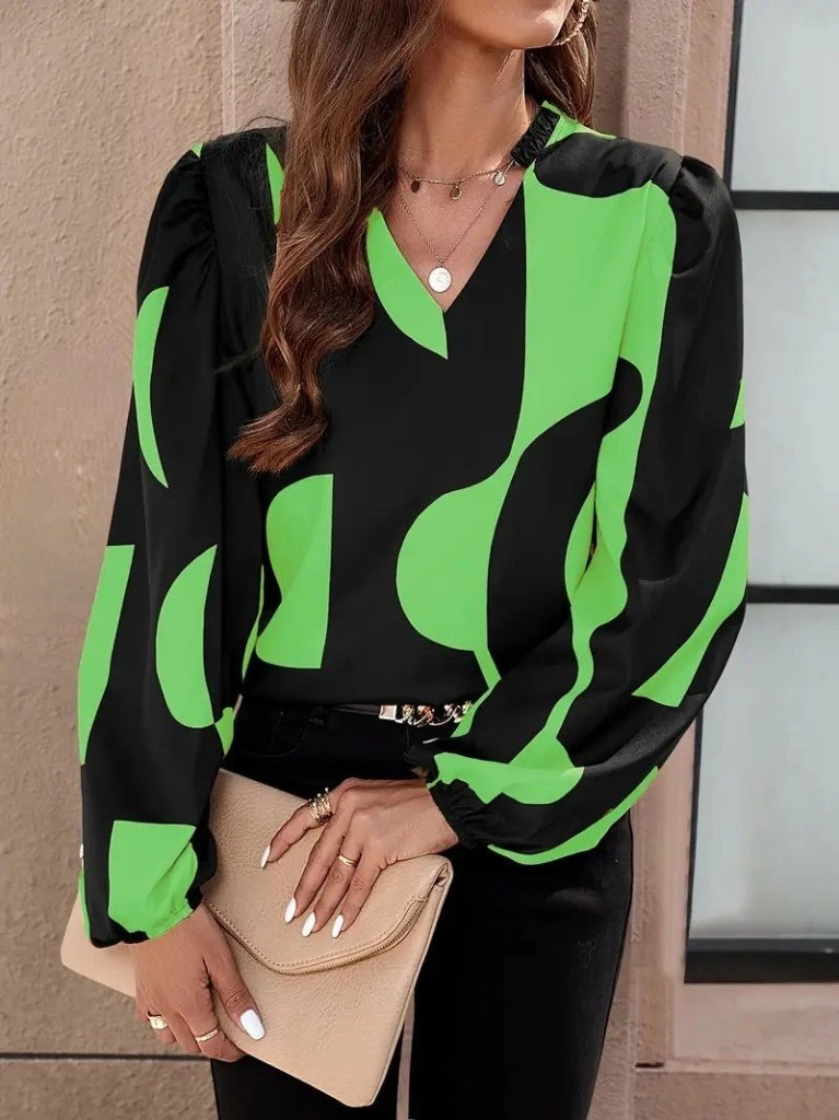 Kadın Uzun Kollu V Yakalı Desenli Modal Bluz