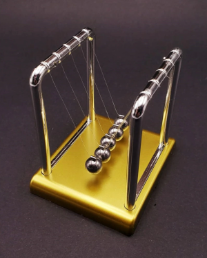 Küçük Boy Altın Renk Balans