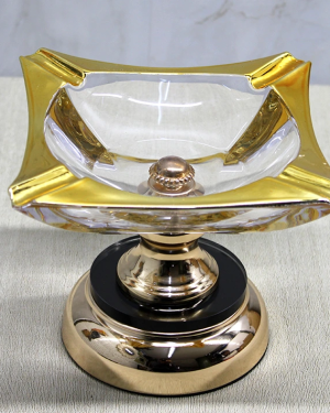 Metal Ayaklı Cam Küllük Model 3